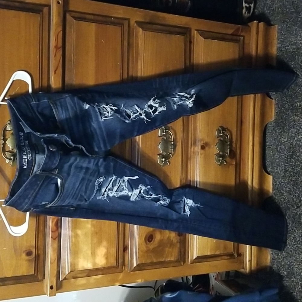 American Eagle Outfitters destroyed Jeggings